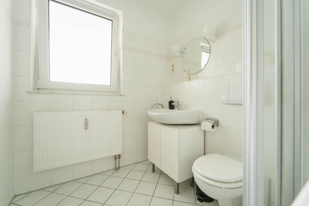 Raum921 - Stilvolles Apartment - Wlan, Tiefgarage, Kueche, Netflix Magdeburk Exteriér fotografie