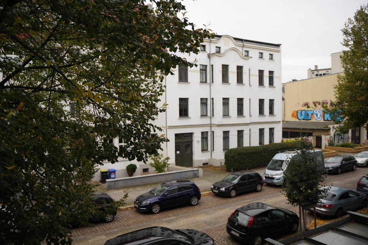 Raum921 - Stilvolles Apartment - Wlan, Tiefgarage, Kueche, Netflix Magdeburk Exteriér fotografie